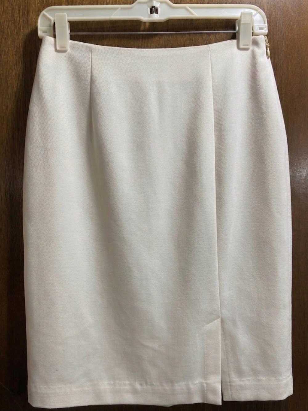 Tommy Bahama Vintage "Ana" Twill Pencil Silk Skirt - Ivory
